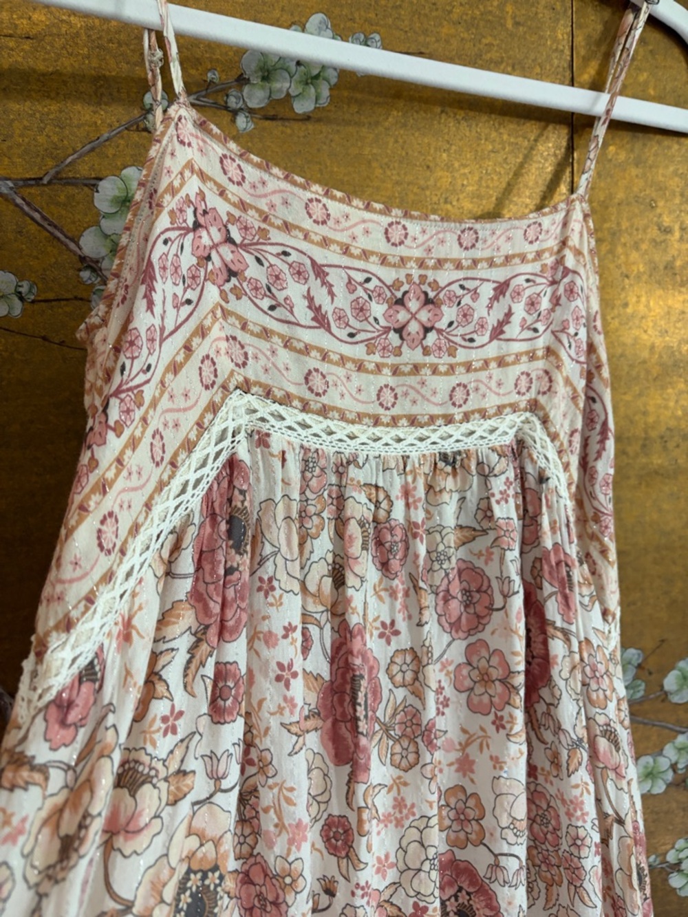 Spell & The Gypsy, Zahara Midi Dress.
Boho, feminine, floral, lightweight xs - Picture 8 of 15